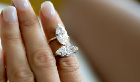 lab diamond engagement rings